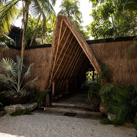 Radhoo Tulum (Adults Only)