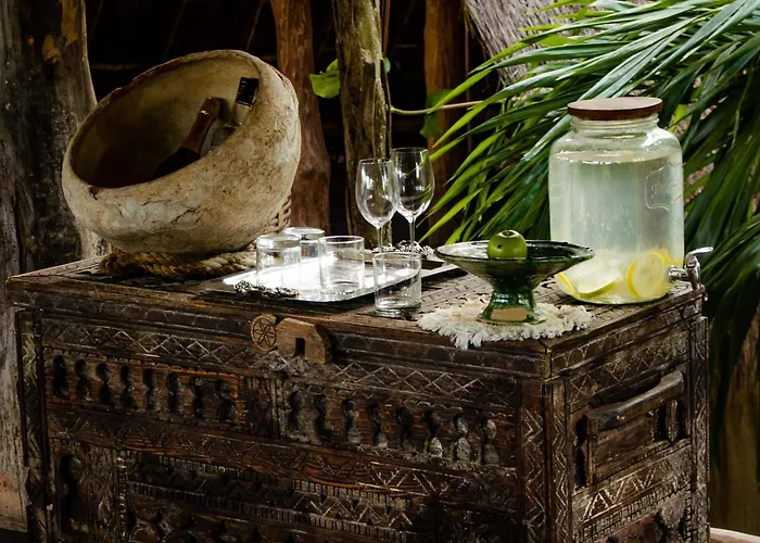 Hotel Radhoo (adults Only)